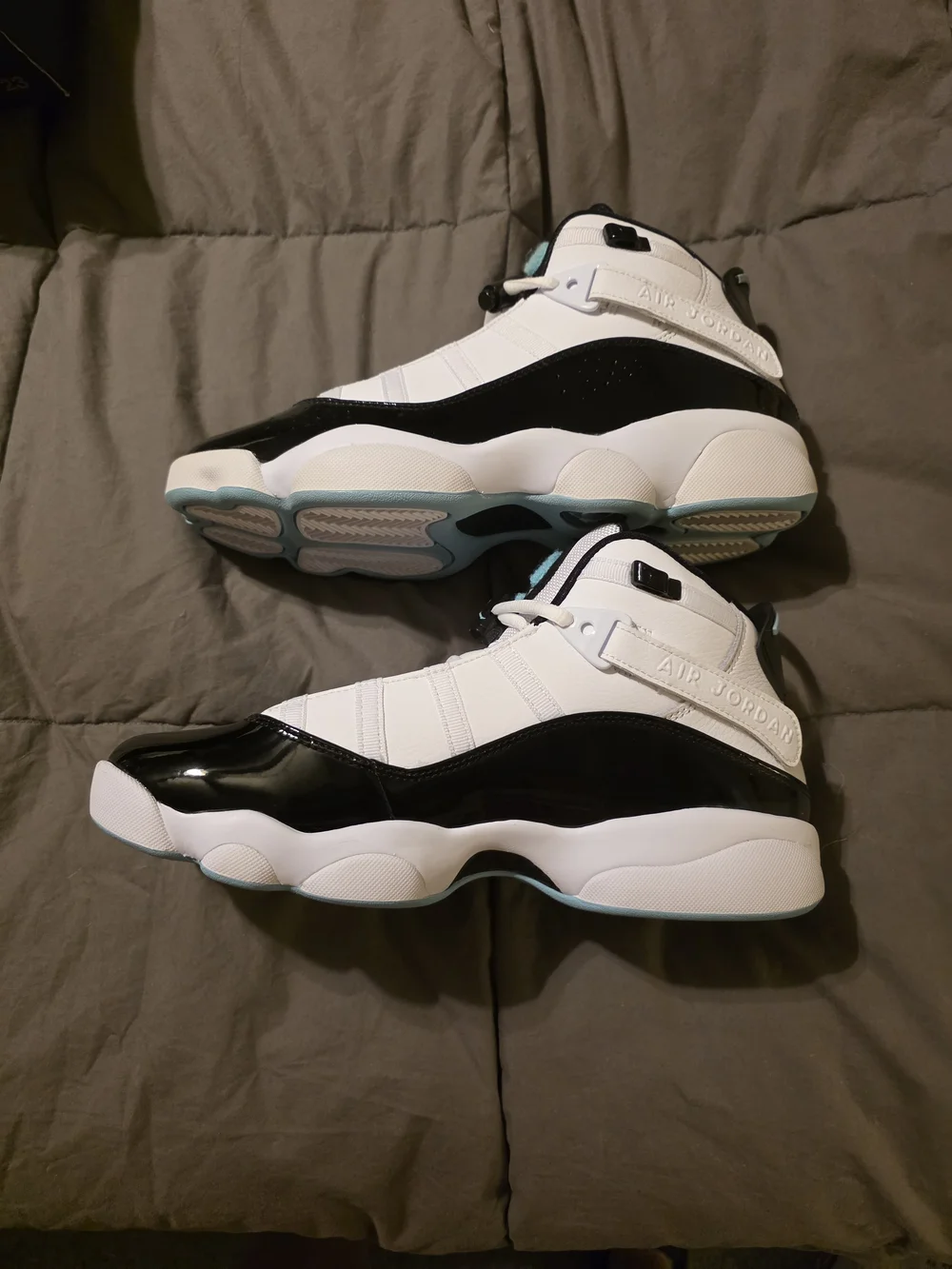 Jordan men sneakers